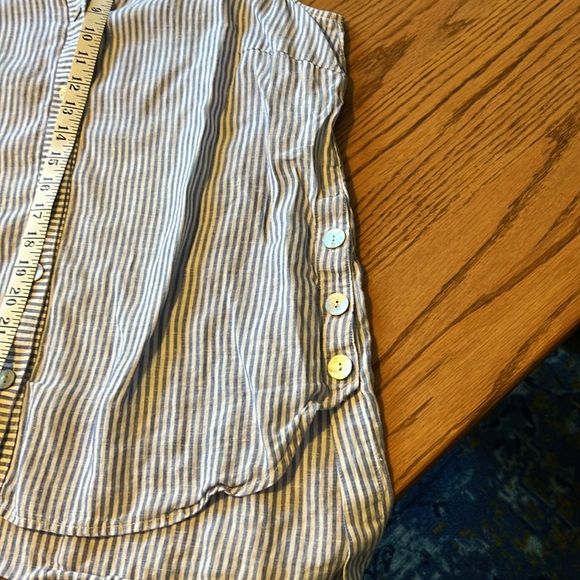 J Jill sleeveless linen top. Medium - Picture 4 of 6